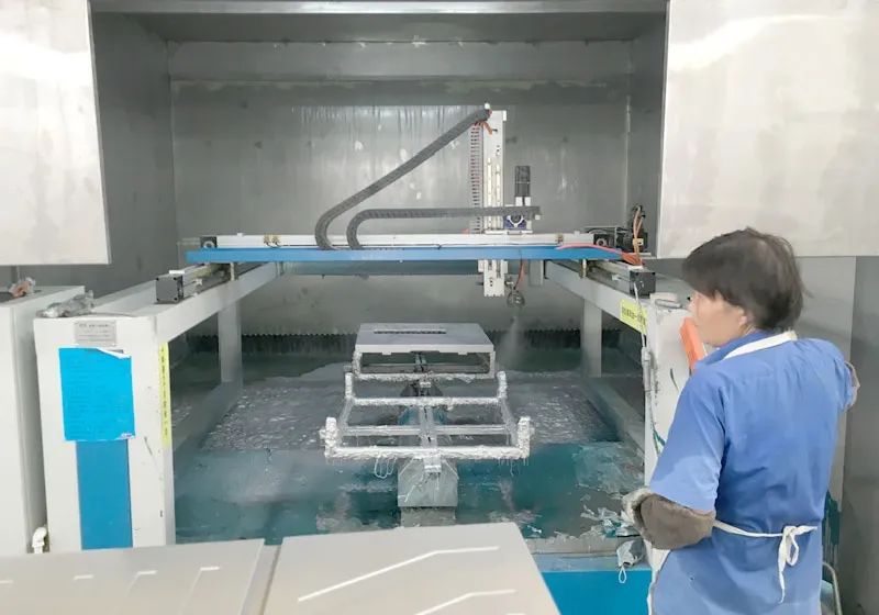 家具廠&五金噴漆廠&汽車廠噴漆車間的VOC廢氣治理怎么做？.jpg