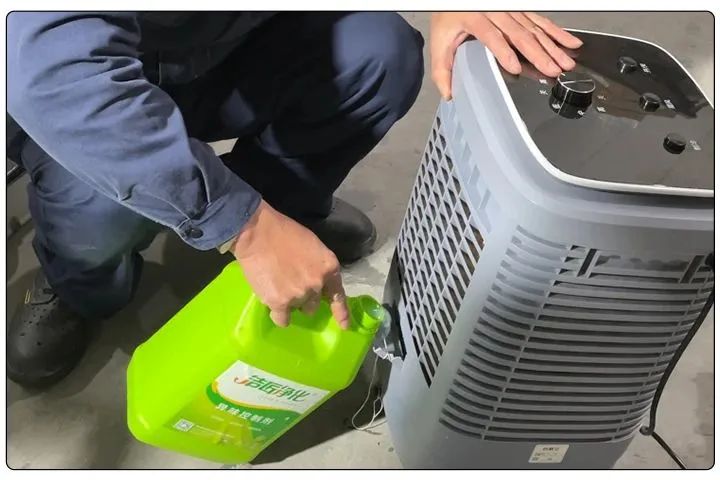 橡膠配件加工廠氣味難聞，傷害人體；廢氣除臭用Dejing的凈?！.jpg